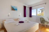 Villa Mermaid - Heated Pool, Sea Views & Beach 120m I Split Riviera - Pet friendly