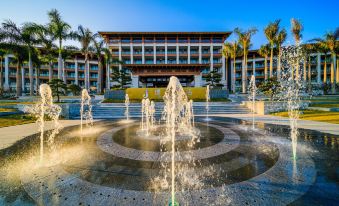 Yulin Jolie Vue Bontique Hotel(Kra Bay and Garden Expo Garden)