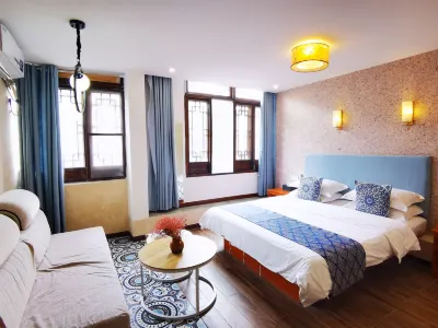 Waiting For You Inn Hotels near Libo Ancient Town