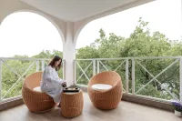 O.Live Social (Guilin Elephant Trunk Hill Two Rivers and Four Lakes Store) Hotels in der Nähe von Lingui Socialism School