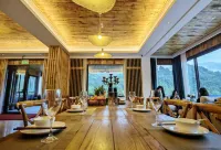 Home stay for artists