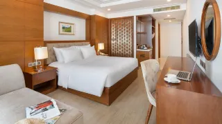 0202n120008n4lt4nE5BD R 320 180 R5 D