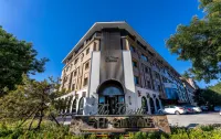 The Castle Hotel Hotels in Datong Museum/Datong Sports Center