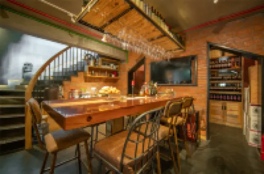 Maitreya | Grace | Industrial Style Designer Villa（Huquan Ecological Park Store）