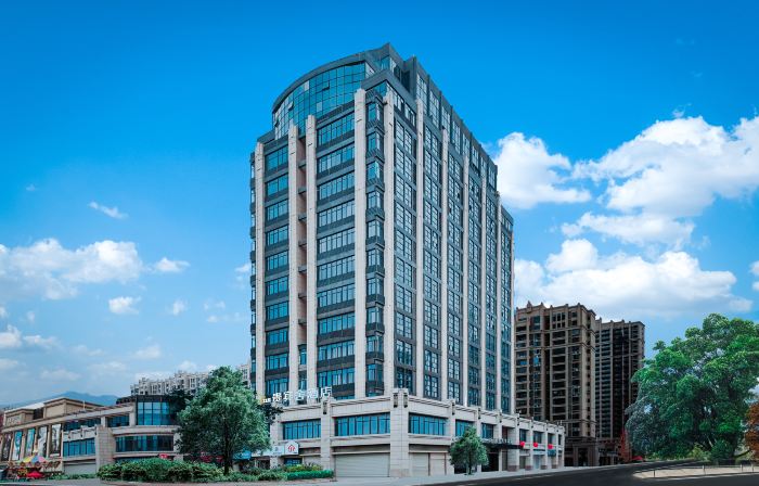 VIP House Hotel (Pinghe store)