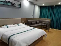 Huarong Jinghao Hotel