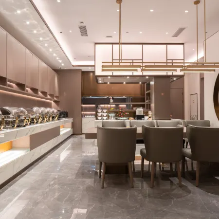 World Hotel (Jinan CBD Dingjiazhuang Subway Station) Отели рядом с достопримечательностью «Музей провинции Шаньдун»