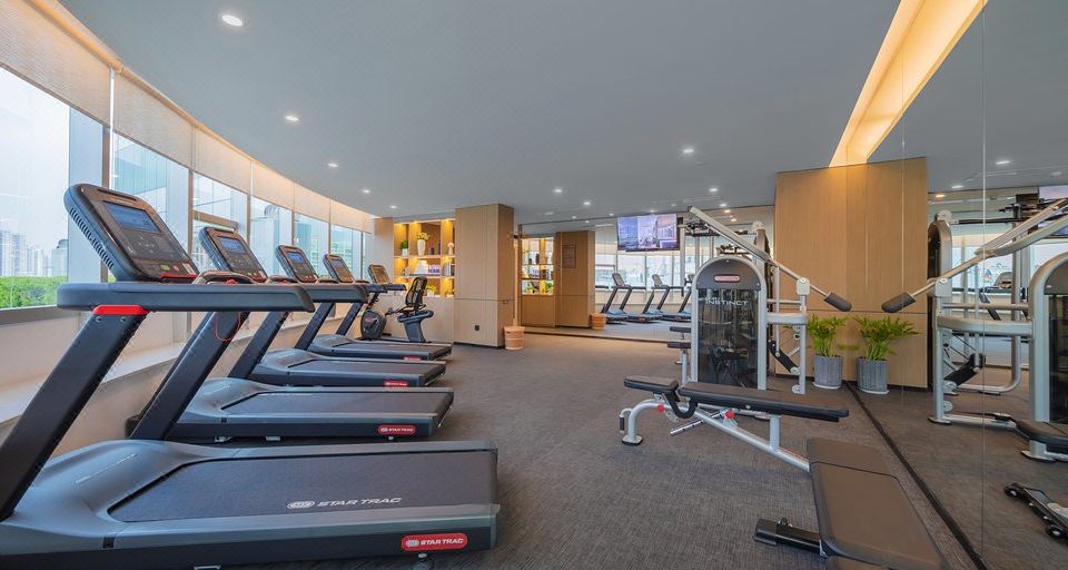 1. CM 서비스드 ..