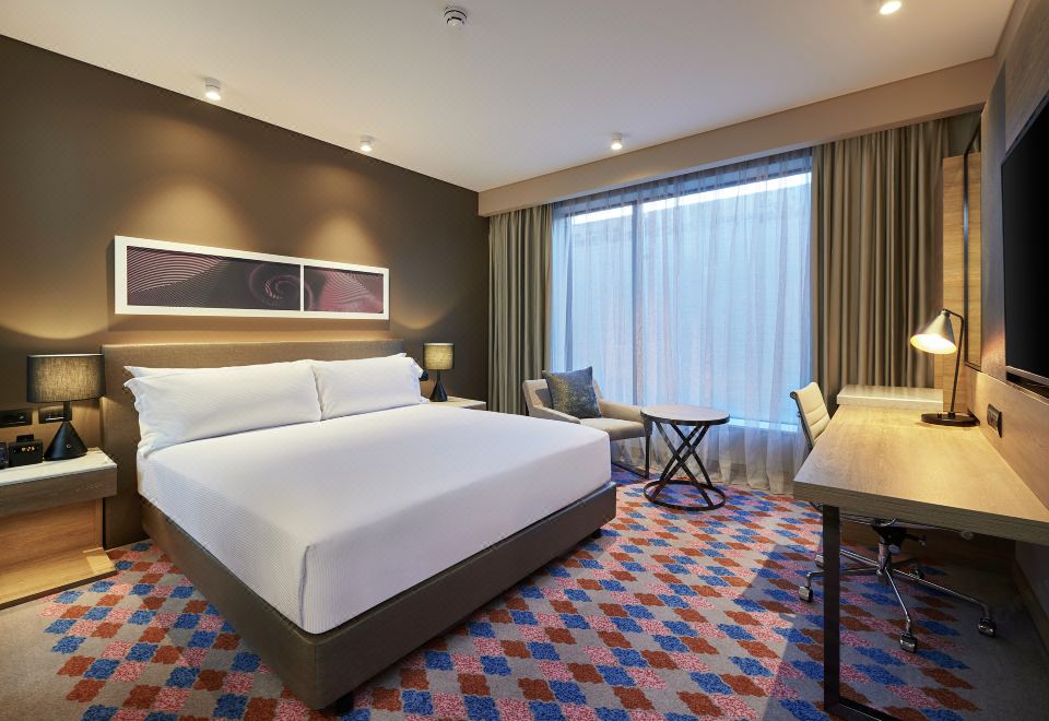 2. 더블트리 바이 ..