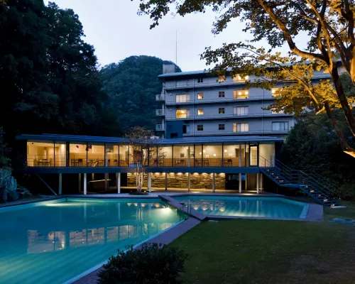 Kinosaki Onsen Nishimuraya Hotel Shogetsutei Hotels near Genbudo Park