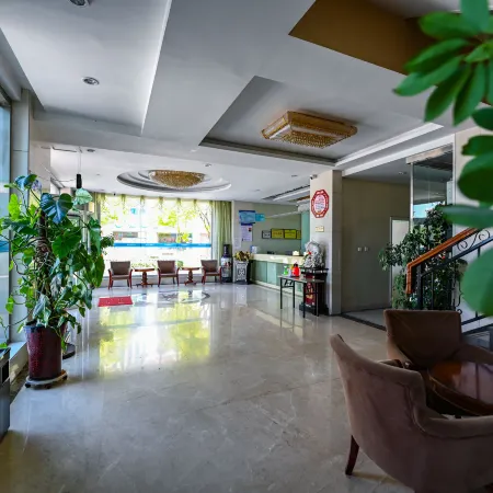 Helan Huijia Business Hotel