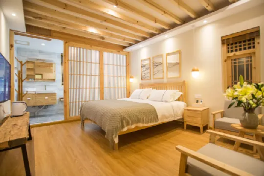 Dali Cloud Love Letter Inn (Dali Ancient Town Branch)