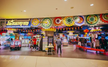 Weiyuan Wisdom Pro Hotel (Yuan Yintai City Wanda Plaza) Отели рядом с достопримечательностью «Anhui University of Finance & Economics»