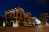 Home Inn Huayi Hotel (Datong South Railway Station Fangte) Hotels in Datong