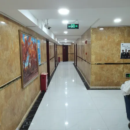 Luntai Credit Cooperative Express Hotel