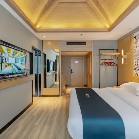 Yibin Grand Hotel