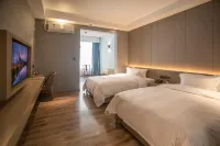 Joyeux Hotel Hotels in Xinfeng
