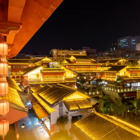 Kunming Jinlangyuan Hotel (Nanping Pedestrian Street Jinma Bijifang Branch)
