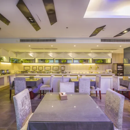 Dongyi meisu Theme Hotel