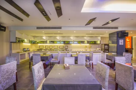 Dongyi meisu Theme Hotel