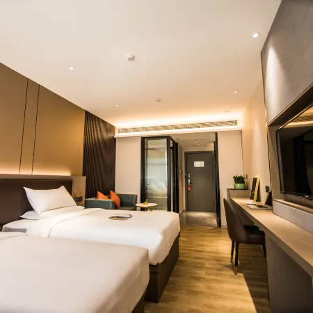 Yilai Hotel (Bozhou People's Hospital Wanda Plaza)
