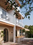 East Lake Joyful Homestay - Mountain view