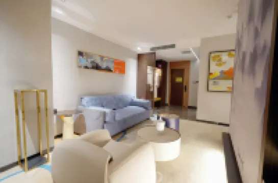 Qujing Qihui Intelligent Hotel (Qiqu Dreams Great World Branch)