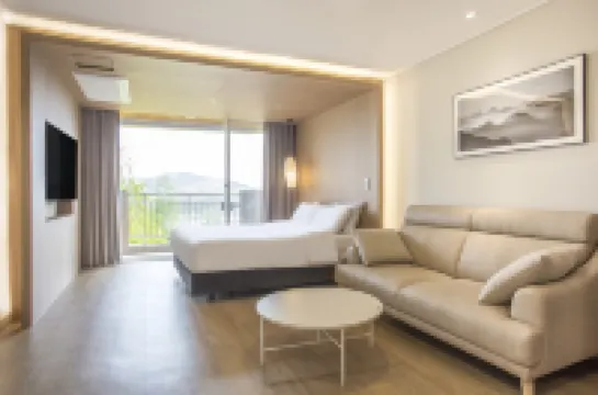 Kensington Resort Gyeongju Hotel in zona Teddy Bear Museum