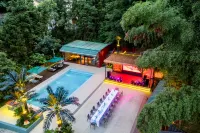 Changsha LuRong Homestay - Rooftop Pools