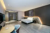 IU Hotel (Datong Nanhuan West Road Sunshine Car City) Ξενοδοχεία στην πόλη Ντατόνγκ