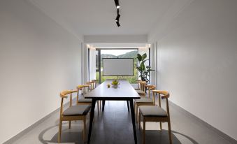 Yunshang Grassland Yueshe Plain Parent-child Villa Meisu (Anji Xianlongxia Drifting Store)