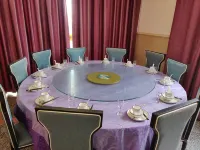 Gaoyou Jiugang Restaurant Hotel