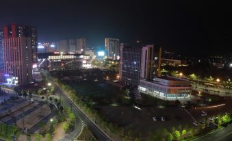 Feifan zhenpin Hotel (Meizhou Donghuicheng Railway Station)