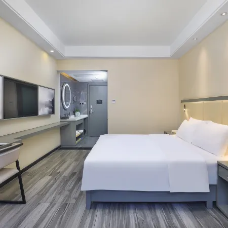 Wing  Hotel  GuiLin-Central  square