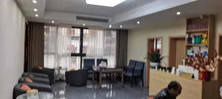 Hongye Business Hotel Отели в г. Бачжон
