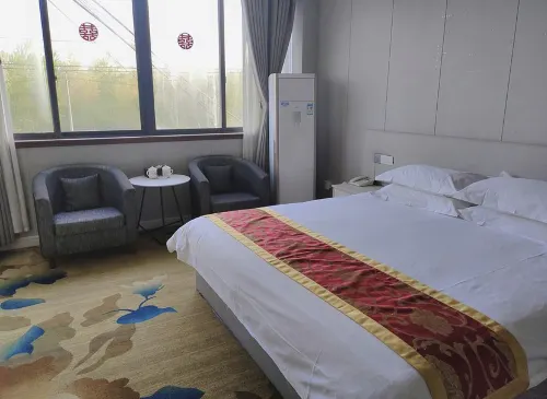 Shangmei Hotel (Ruichang Marina Town)