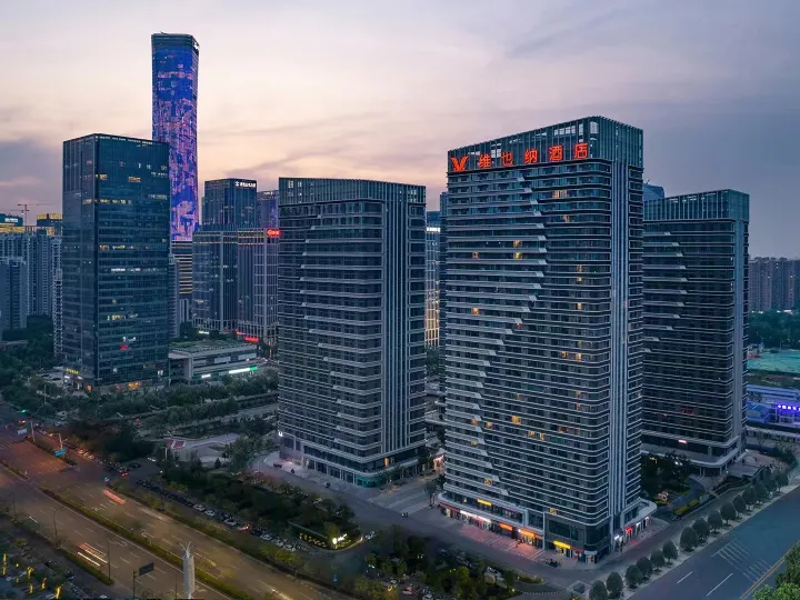 Vienna Hotel (Jinan Hanyu Jinguu Olympic sports Center Branch)