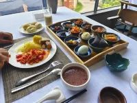 Zizai Inn - breakfast
