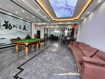 Gaizhou Xingfu Bay Hot Spring Hotel