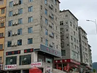 嘉特賓館（重慶旅遊學院店） 鄰近黔江武陵山機場的酒店