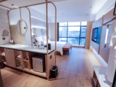 Manju Hotel (People's Square Fuquan ) Hotels in Fuquan