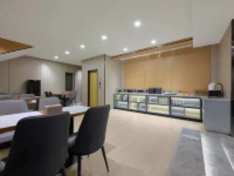 Ease Hotel (Jinzhong Taigu Second People's Hospital) Hotels in Jinzhong