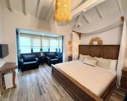 Chloe Alacati Hotele w: Çeşme