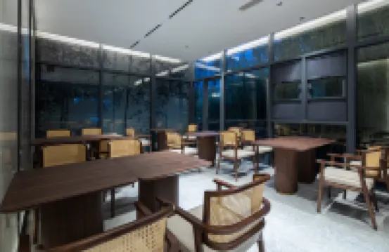 โรงแรมสโตนแอนด์แบมบู (สถานีรถไฟหนานจิงใต้) โรงแรมในหนานจิง