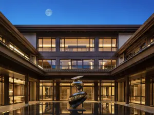 Grand House Quzhou (Fushan West)