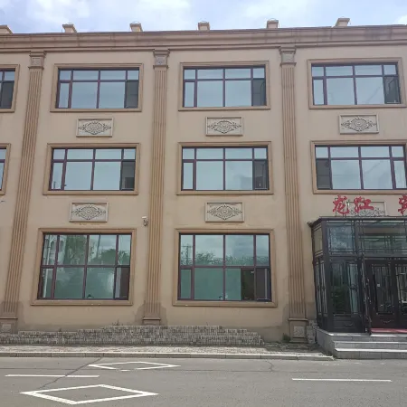 Longzhijiang Hotel