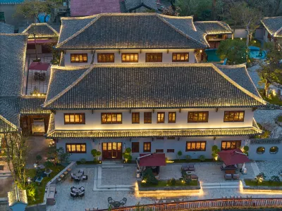 Floral Lux Hotel·Simple and Rustic hotel Hoteles en Ningbo