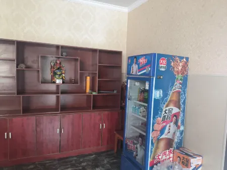 Weihui Yanshang Renjia Farm Stay Отели рядом с достопримечательностью «Paomaling»