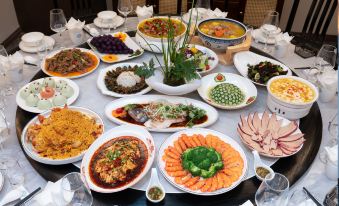 Nantingyi Hotel (Haigeng Dam Branch), Dianchi Lake National Tourist Resort, Kunming, Yunnan, China