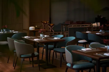 Wyndham Garden Shanghai Songjiang（Sheshan Mountain Branch） Отели рядом с достопримечательностью «Shanghai International Studies University (Wenxiang Road)»